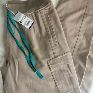 NWT Figs Women's SLATE HW CARGO PANTS SIZE L